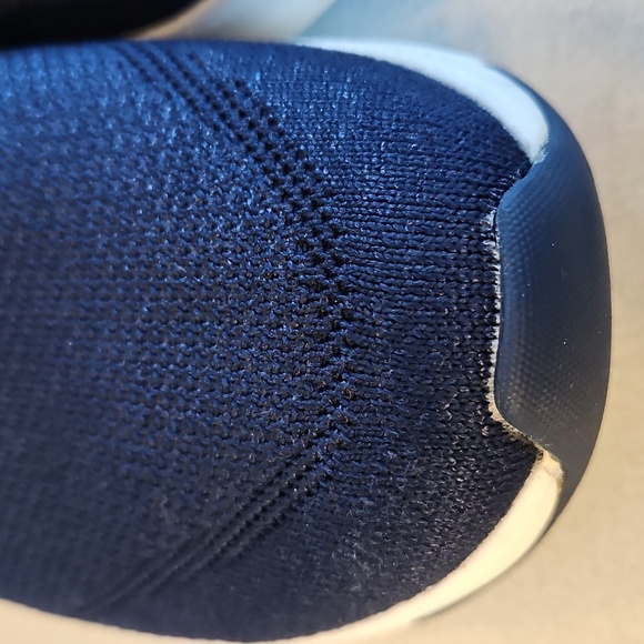 Skechers Archfit Air Cooled Blue Slip On Shoes - Picture 3 of 15